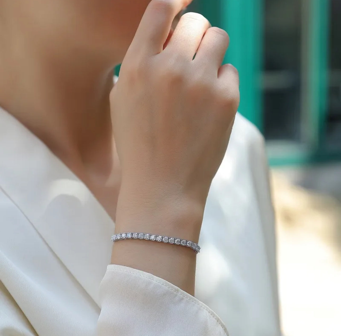 Tennis bracelet